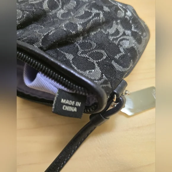 COACH Lurex Black Gray Silver Wristlet - Picture 10 of 13